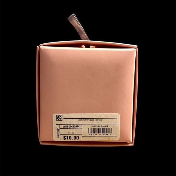 *NEW* Sugarfix Initial Earrings Set “K” - Picture 4 of 4